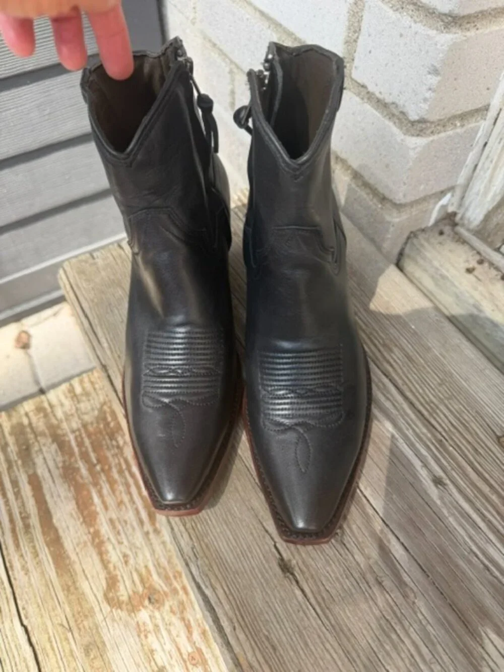 Tecovas Daisy Black Leather Ankle Boot 7